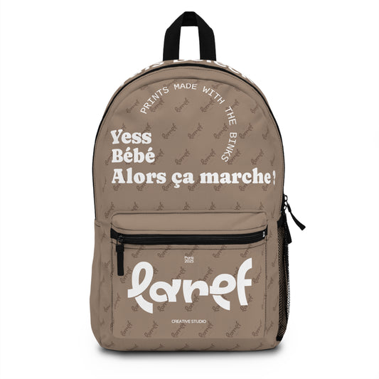 Sac à dos humoristique "Yes bébé alors ça marche ?" reprenant les plus grande référence de france